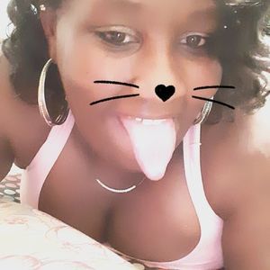 Meet your Posher, Kimea